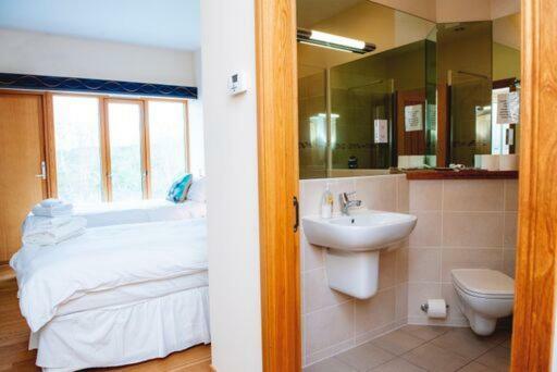Clovenstone Lodges Inverurie Esterno foto